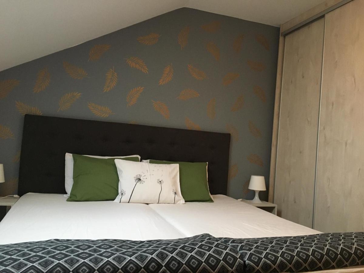Bobita Apartman Sárvár Екстериор снимка